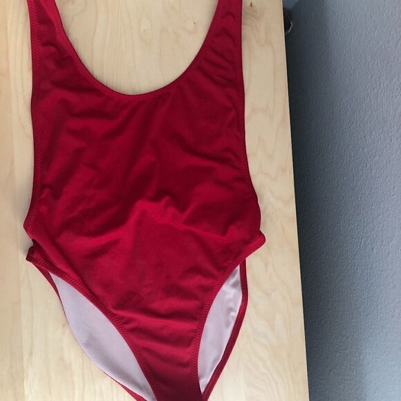 Dixperfect Malibu One Piece Swimsuit - Retro 80s 90s Inspired - Picture 2 of 8